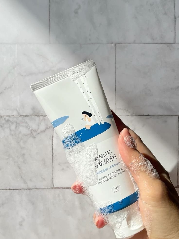 1025 Dokdo Gel Cleanser — Round Lab